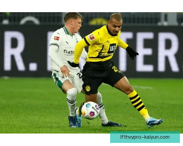 门兴阵容深度在本赛季表现稳健，球员间配合逐渐增强。