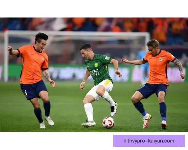 联赛收官阶段热点球队表现稳健，争冠保级形势走势清晰